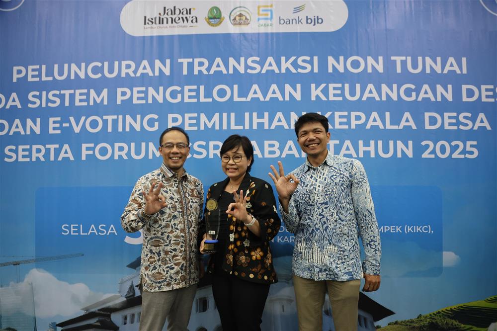 Indocement Cirebon Raih Dua Penghargaan Pada Ajang Forum CSR Jawa Barat Tahun 2025